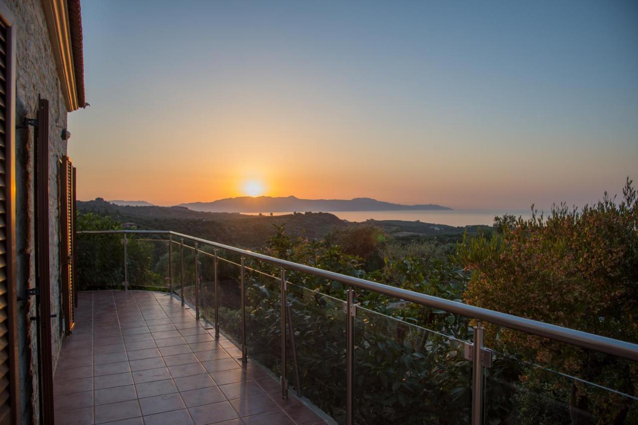 Villa Kourouni Stalós Dış mekan fotoğraf